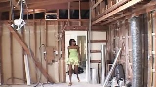 Tubuh hitam Ashley Fox S Perfect Make Whome Cum dengan keterampilannya yang luar biasa