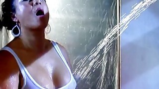 Round ass Sophia Pacheco gets nasty with her neighbour
