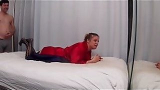 Stepmom mencoba mengajar seks tetapi anak tiri terus meniduri holefd6opztd yang salah