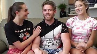 Permainan bola basket dalam ruangan dengan dua gadis seksi dan 1 pria yang beruntung